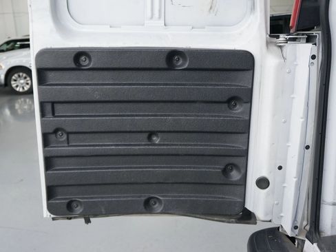 Used 2021 Chevrolet Express 3500 w/ Driver Convenience Package image 30