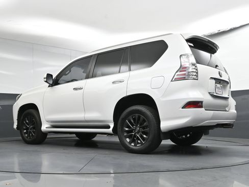 Used 2021 Lexus GX 460 Premium image 27