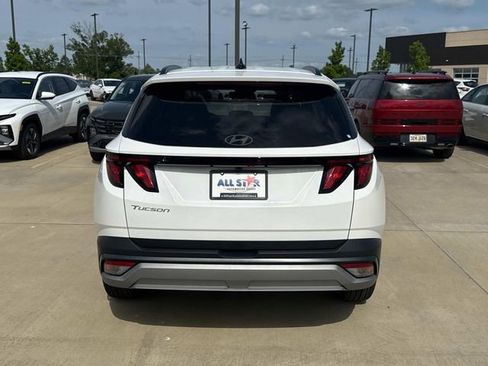 New 2026 Hyundai Tucson SEL FWD image 9