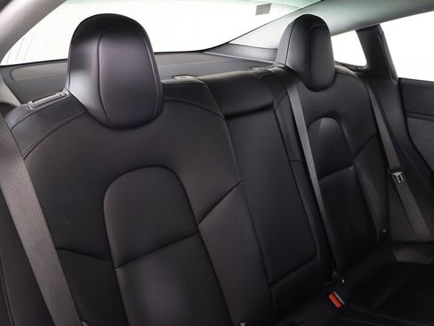 Used 2018 Tesla Model 3 Long Range image 33