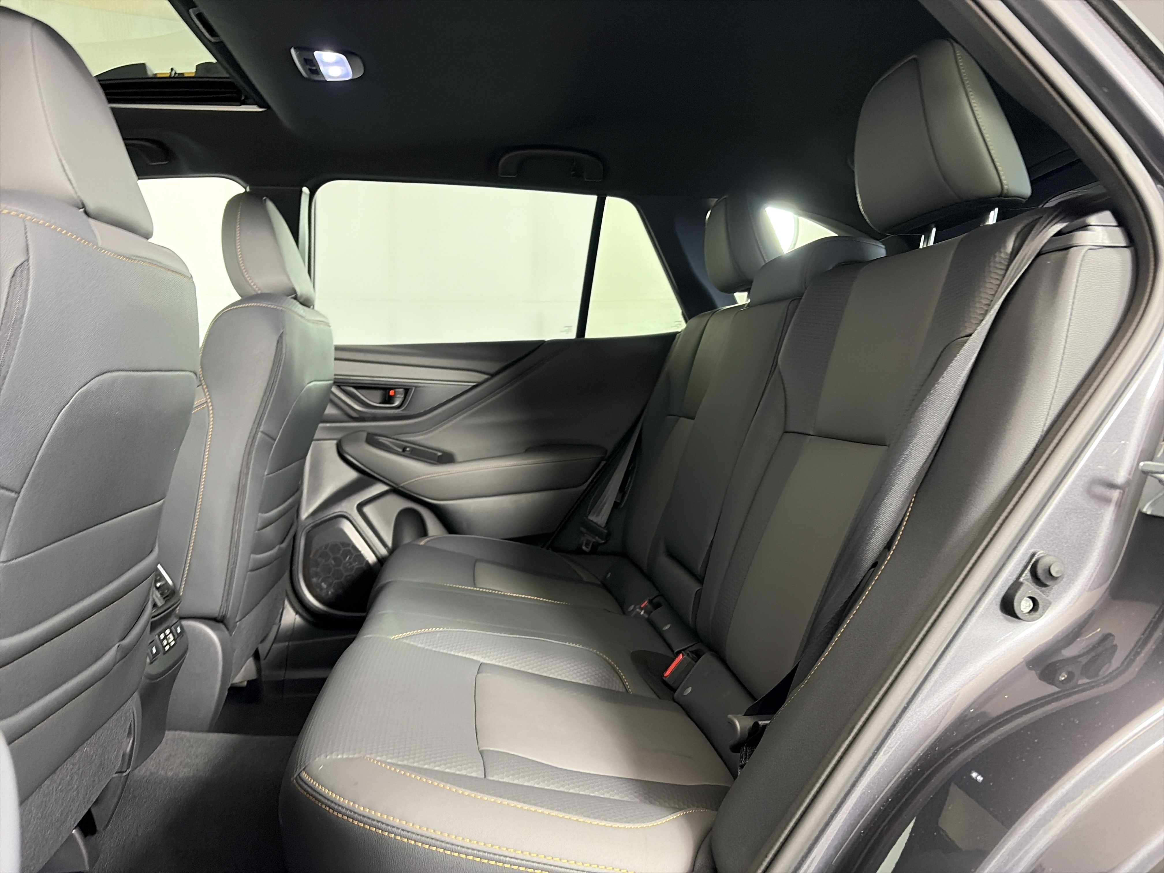 Certified 2025 Subaru Outback Wilderness AWD/4WD image 7
