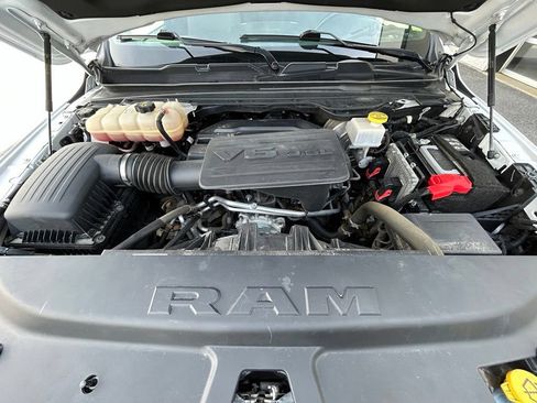 Used 2021 RAM 1500 Big Horn AWD/4WD image 32