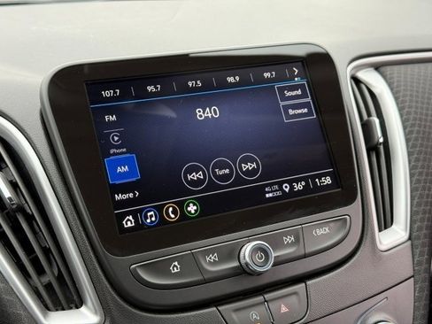 Used 2024 Chevrolet Malibu LS image 21