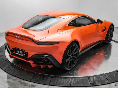 Used 2020 Aston Martin V8 Vantage Coupe RWD image 21