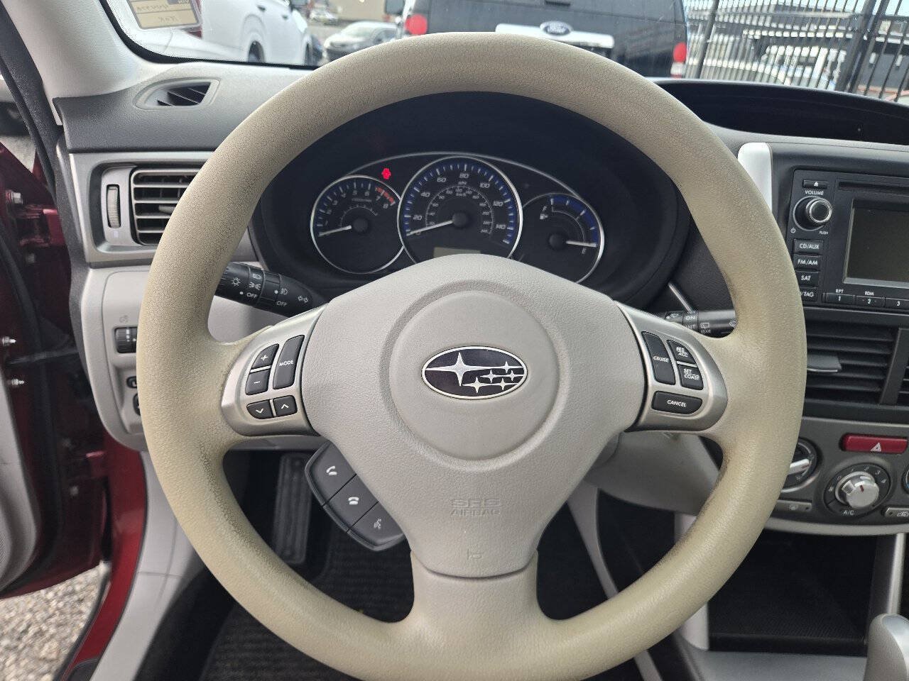 Used 2013 Subaru Forester 2.5X Premium w/ All-Weather Plus Pkg AWD/4WD image 10