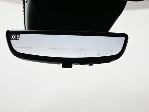 Used 2026 Chevrolet Traverse LT w/ Midnight/Sport Edition AWD/4WD image 33
