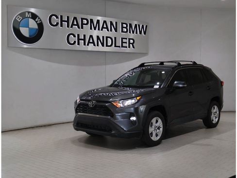 Used 2021 Toyota RAV4 XLE w/ Convenience Package AWD/4WD image 1