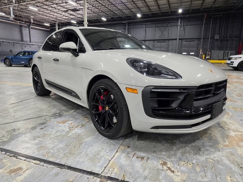 Used 2023 Porsche Macan GTS AWD/4WD image 16