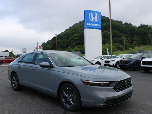 New 2026 Honda Accord EX-L image 6