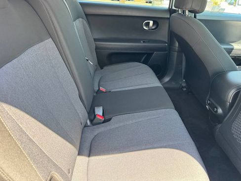 Certified 2024 Hyundai Ioniq 5 SEL RWD image 9