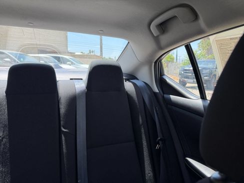 Used 2025 Nissan Sentra S FWD image 35