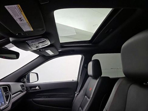 Used 2023 Dodge Durango GT image 6