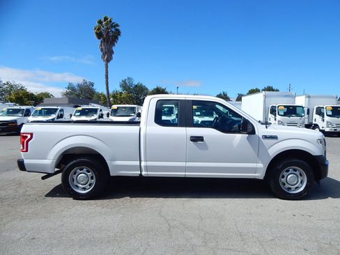 Used 2017 Ford F150 XL w/ XL Power Equipment Group RWD image 8