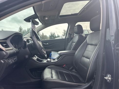 Used 2021 GMC Acadia Denali w/ Denali Ultimate Package image 5