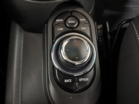Used 2024 MINI Cooper S FWD image 38