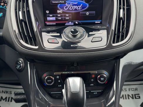 Used 2013 Ford Escape Titanium w/ Class II Trailer Tow Pkg image 43