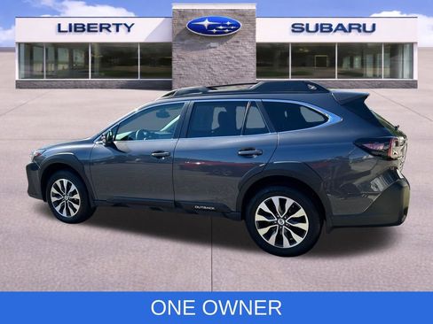 Used 2023 Subaru Outback Limited AWD/4WD image 4
