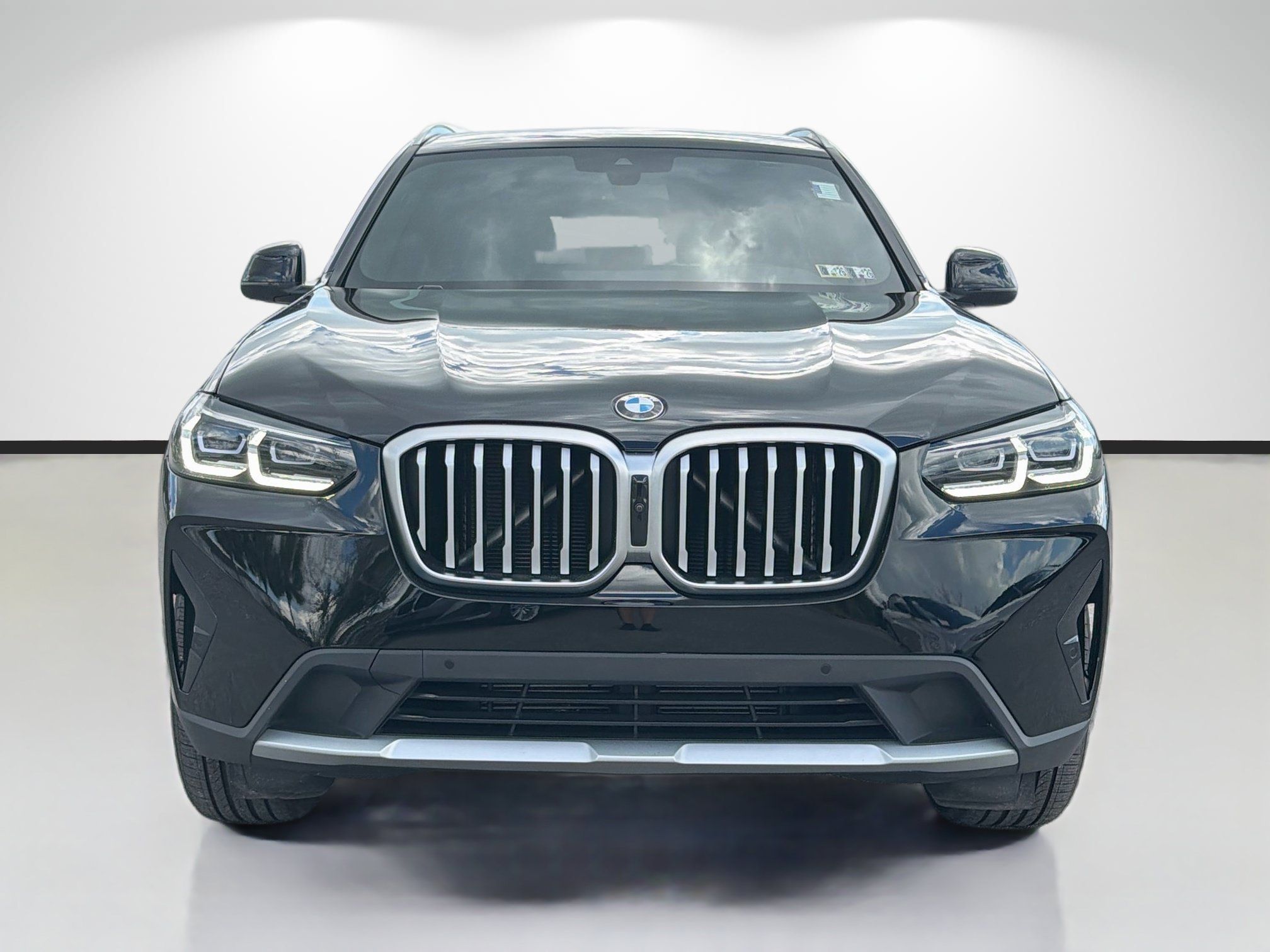 Used 2023 BMW X3 xDrive30i w/ Premium Package w/ZPA AWD/4WD image 9