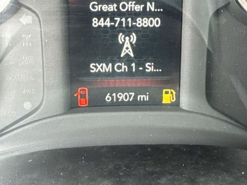 Used 2024 RAM 2500 Big Horn AWD/4WD image 27