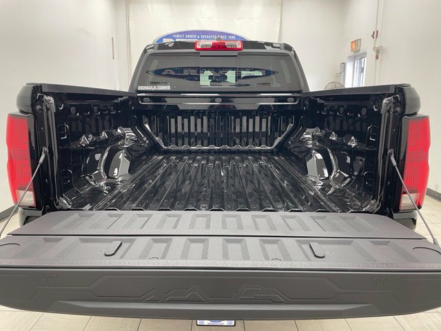 New 2026 Chevrolet Colorado Z71 w/ Technology Package AWD/4WD image 19