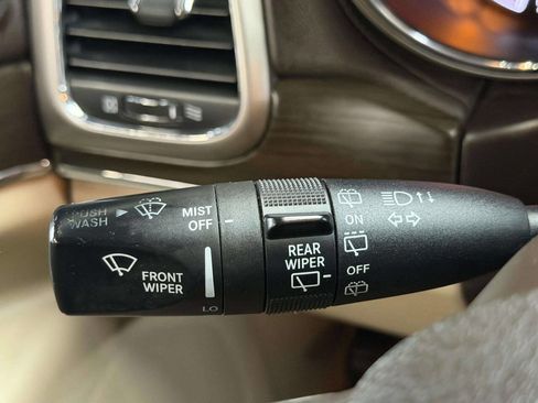 Used 2018 Jeep Grand Cherokee Overland image 35