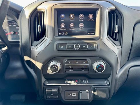 Used 2023 GMC Sierra 2500 Pro w/ Convenience Package image 17