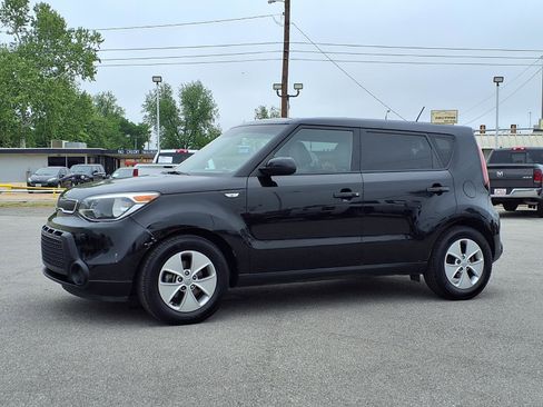 Used 2014 Kia Soul FWD image 18