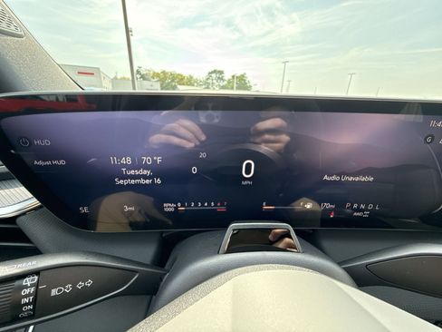 New 2026 Buick Enclave Sport Touring image 11