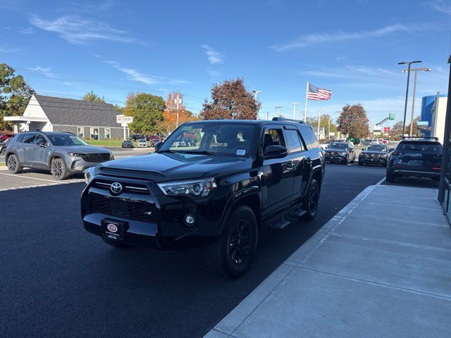 Used 2024 Toyota 4Runner SR5 Premium w/ Moonroof Package AWD/4WD image 6