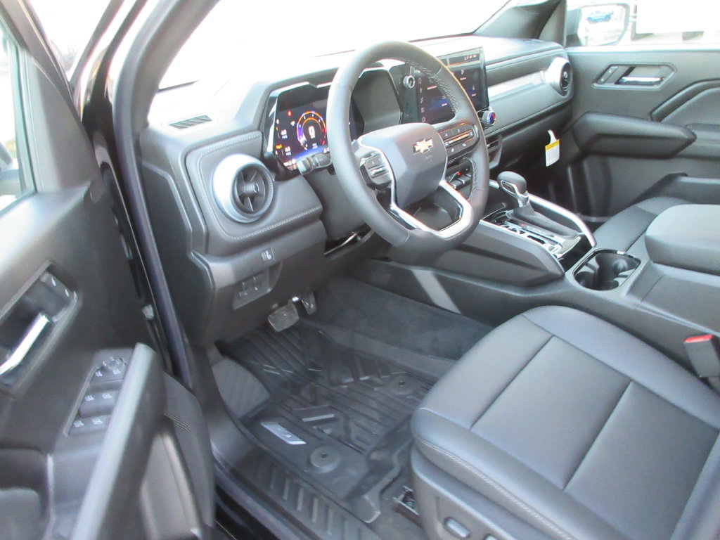 New 2026 Chevrolet Colorado LT w/ LT Convenience Package AWD/4WD image 12