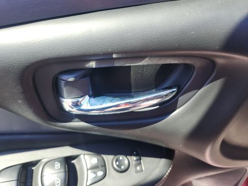 Used 2019 Nissan Murano S AWD/4WD image 20