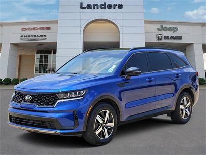 Used 2021 Kia Sorento S w/ Panoramic Sunroof Package