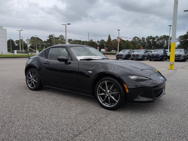 Used 2018 MAZDA MX-5 Miata RF Grand Touring RWD image 3