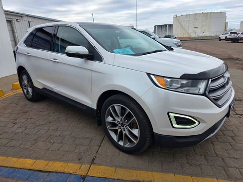 Used 2016 Ford Edge Titanium w/ Canadian Touring Package AWD/4WD image 3