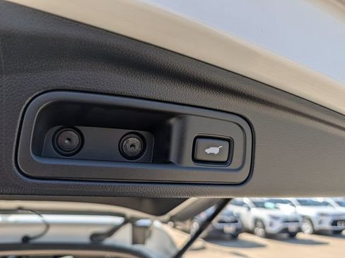 Used 2020 Honda Pilot Touring image 31