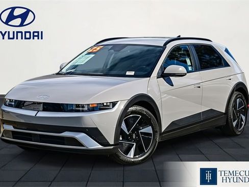 Certified 2025 Hyundai Ioniq 5 SEL image 1