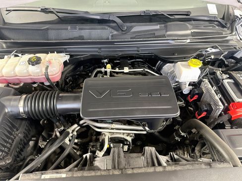 Used 2023 RAM 1500 Big Horn AWD/4WD image 30