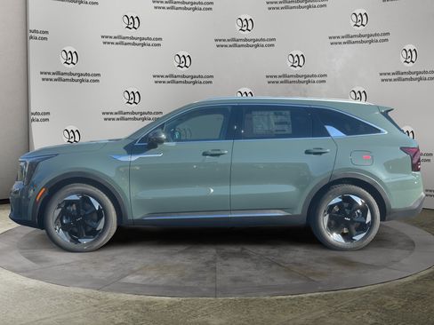 New 2026 Kia Sorento EX image 2