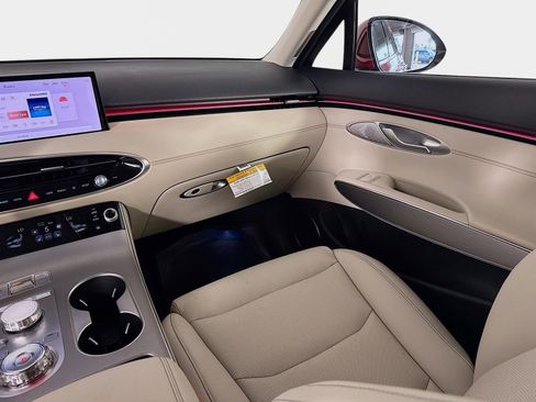 New 2026 Genesis GV70 2.5T Select image 25