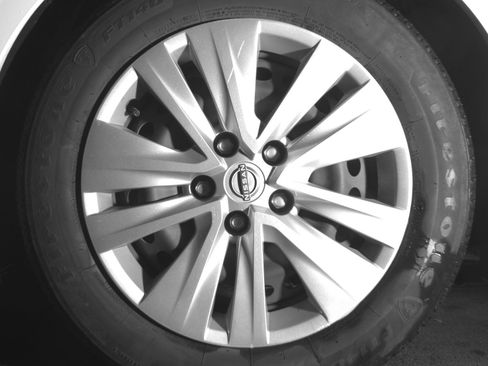 Used 2025 Nissan Sentra S FWD image 12