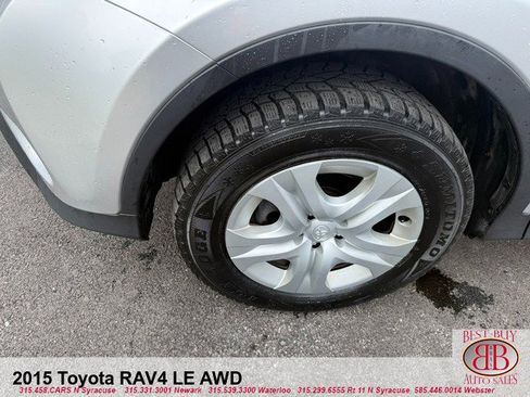 Used 2015 Toyota RAV4 LE AWD/4WD image 9