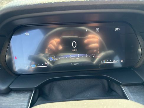Used 2026 Jeep Grand Cherokee Limited w/ Limited Altitude Package AWD/4WD image 18