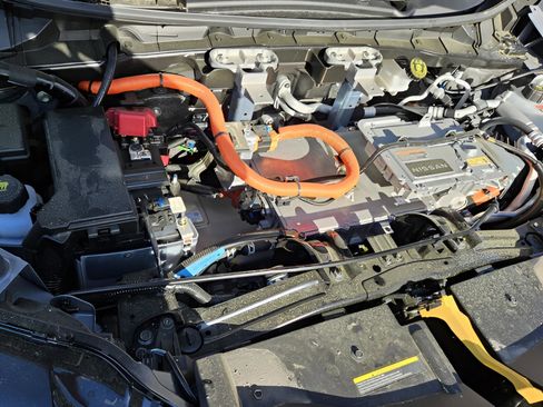 New 2025 Nissan Ariya ENGAGE+ image 18