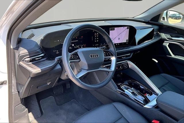Used 2025 Audi Q5 Premium w/ Convenience Package AWD/4WD image 13