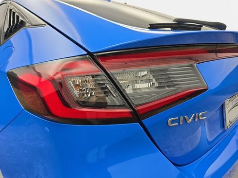 Used 2023 Honda Civic Sport Touring image 34