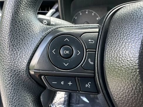 Used 2024 Toyota Corolla Cross AWD Hybrid image 29