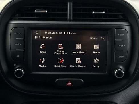 Certified 2024 Kia Soul LX w/ Option Group 015 image 30