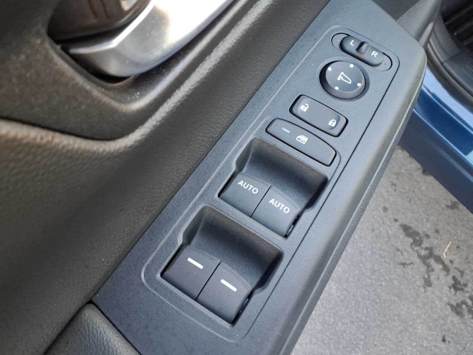 Used 2024 Honda CR-V Sport image 14
