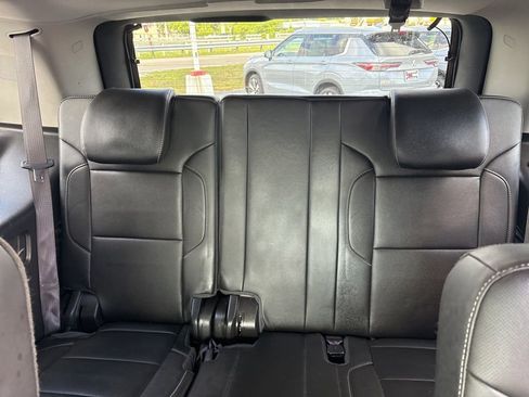 Used 2016 GMC Yukon SLT w/ Open Road Package AWD/4WD image 12