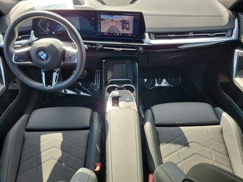 New 2026 BMW X2 xDrive28i w/ Technology Package AWD/4WD image 10